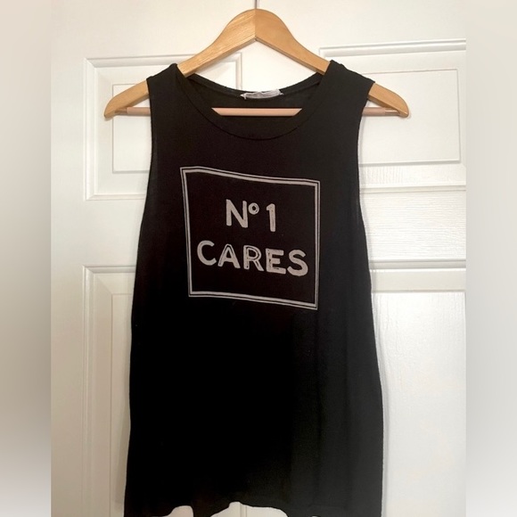 Meet your Posher, Laura - Picture 2 of 8